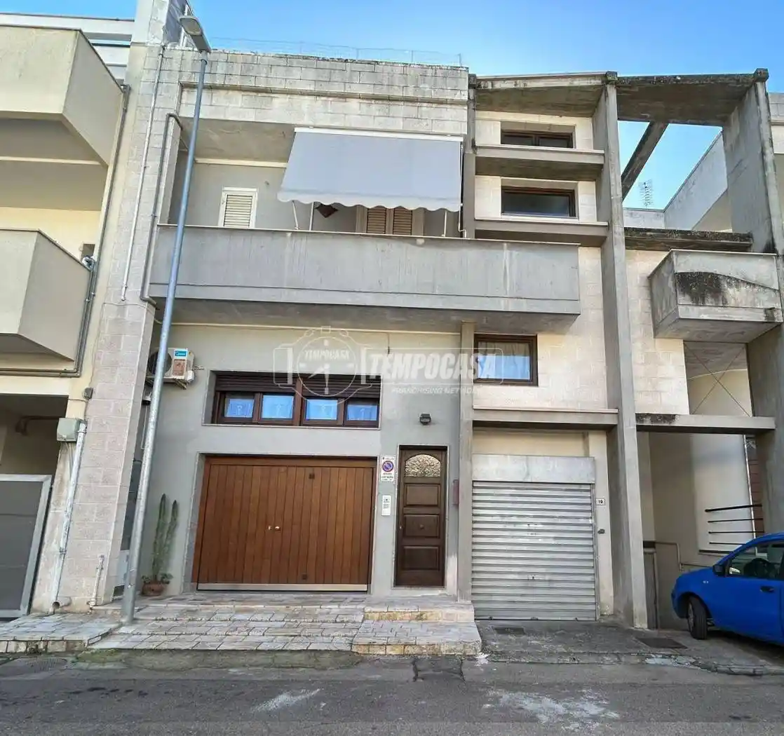 Terratetto unifamiliare via Gioacchino Rossini, Castromediano 17, Castromediano, Cavallino - foto 4