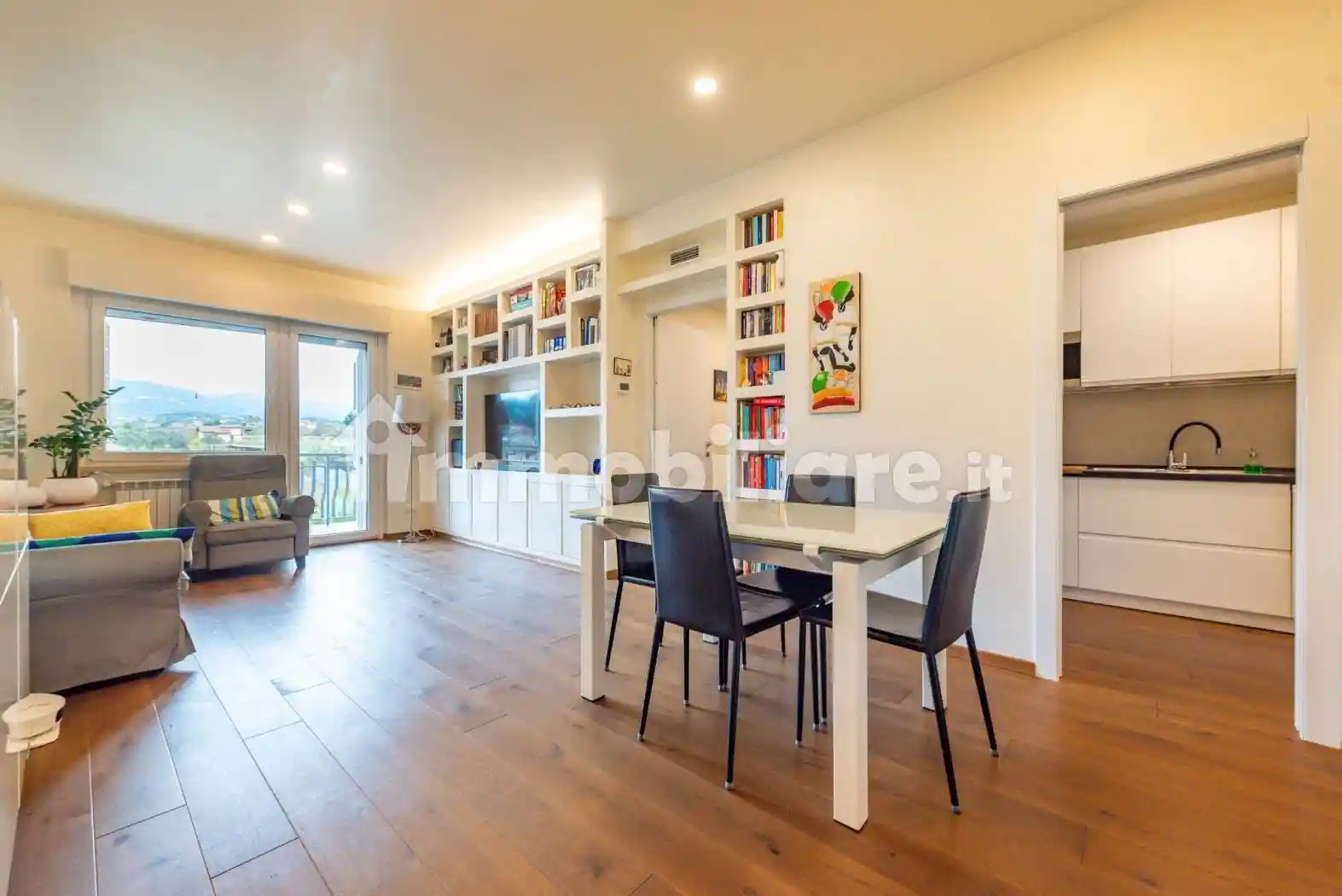 Appartamento in vendita a Roma