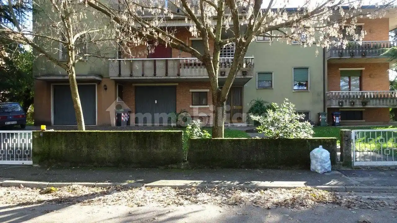 Appartamento buono stato, primo piano, Centro, Dueville - foto 2