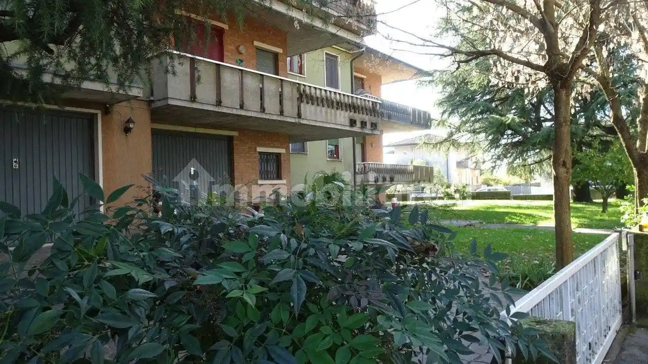 Appartamento buono stato, primo piano, Centro, Dueville - foto 4