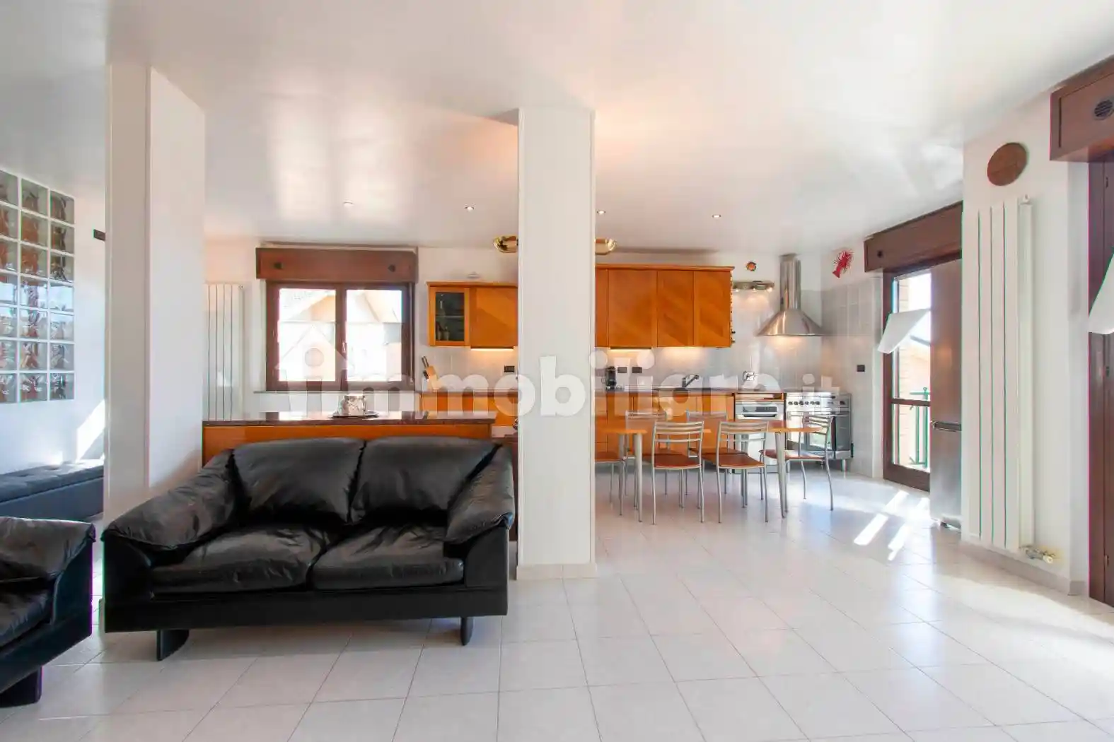 Quadrilocale via della Croce 6, Villaggio Fiorito - Oltre Dora, Collegno - foto 2