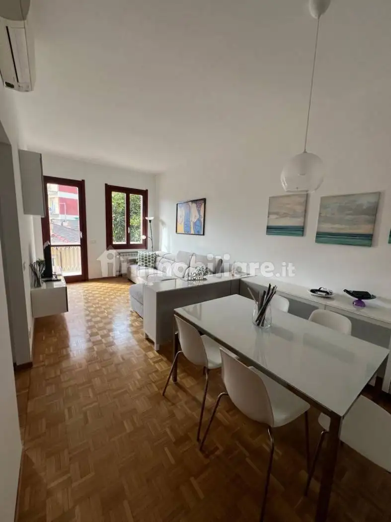 Appartamento in affitto a Arenzano