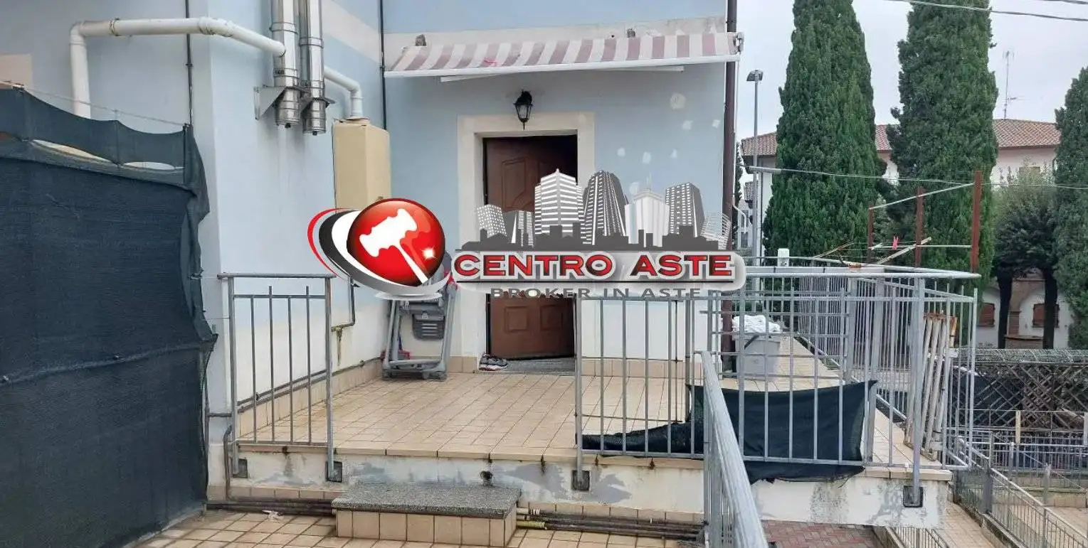 Appartamento in asta a Vallefoglia
