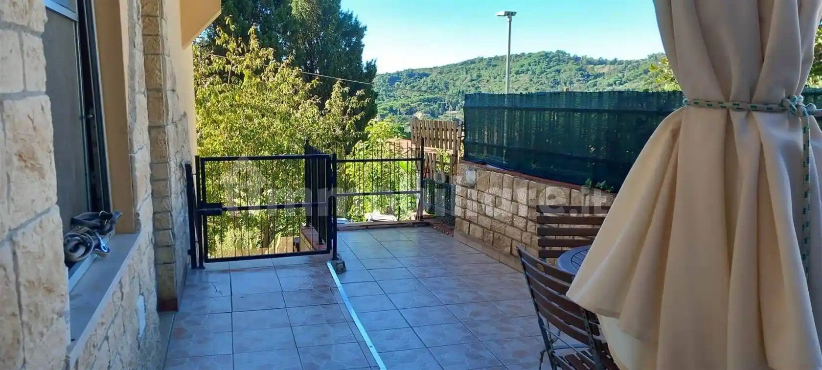 Appartamento in vendita a Rosignano Marittimo