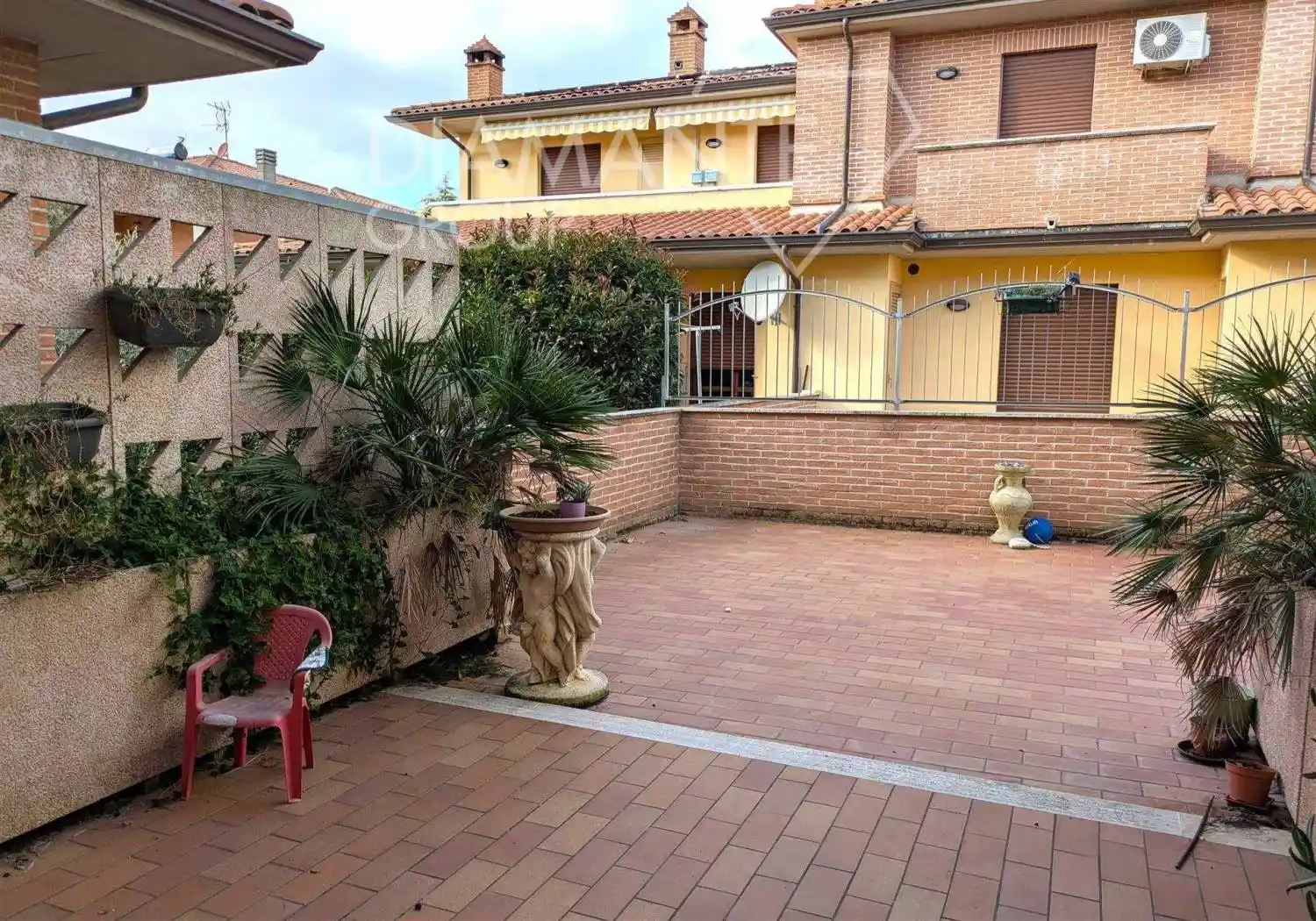 Trilocale buono stato, piano terra, Contrada Mulino, Castiglione del Lago - foto 4