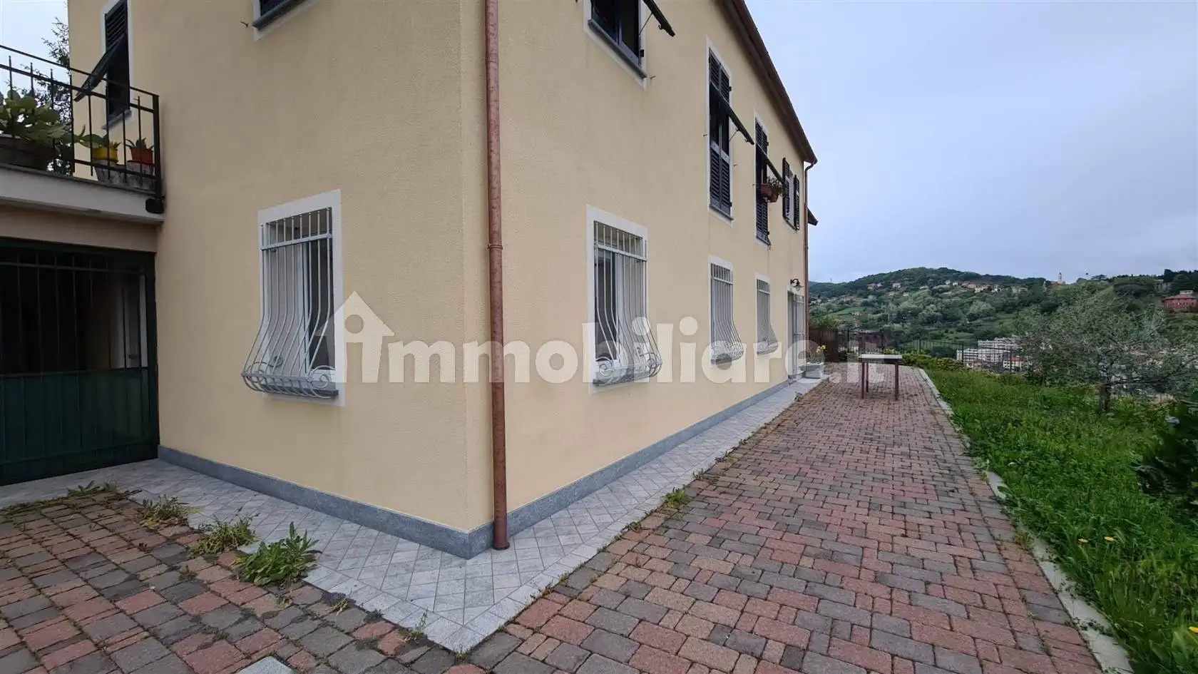 Appartamento in affitto a Genova