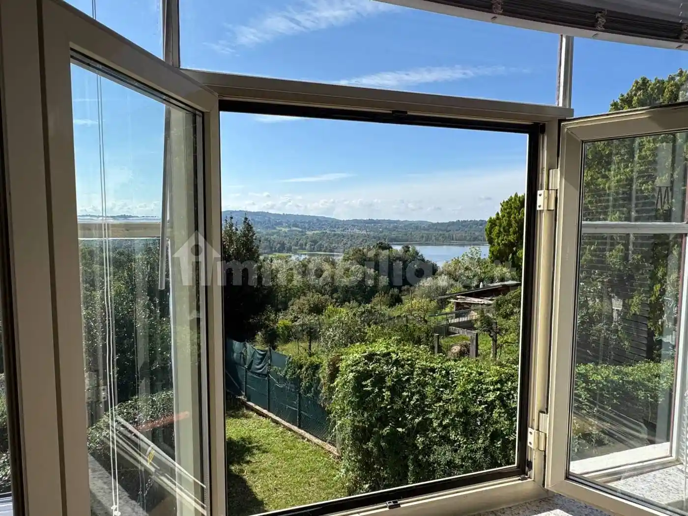 Terratetto unifamiliare via Bezzecca 59, Bobbiate - Schiranna, Varese - foto 5