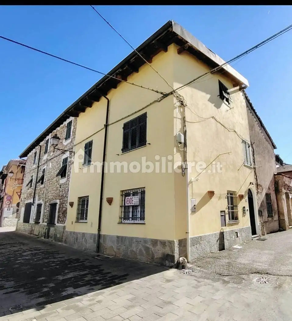 Casa indipendente in vendita a Vignole Borbera