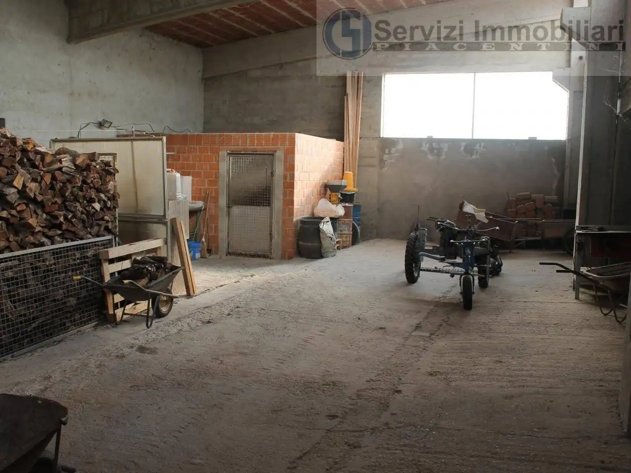 Terratetto unifamiliare 240 m², da ristrutturare, Fontana Fredda, Cadeo - foto 3