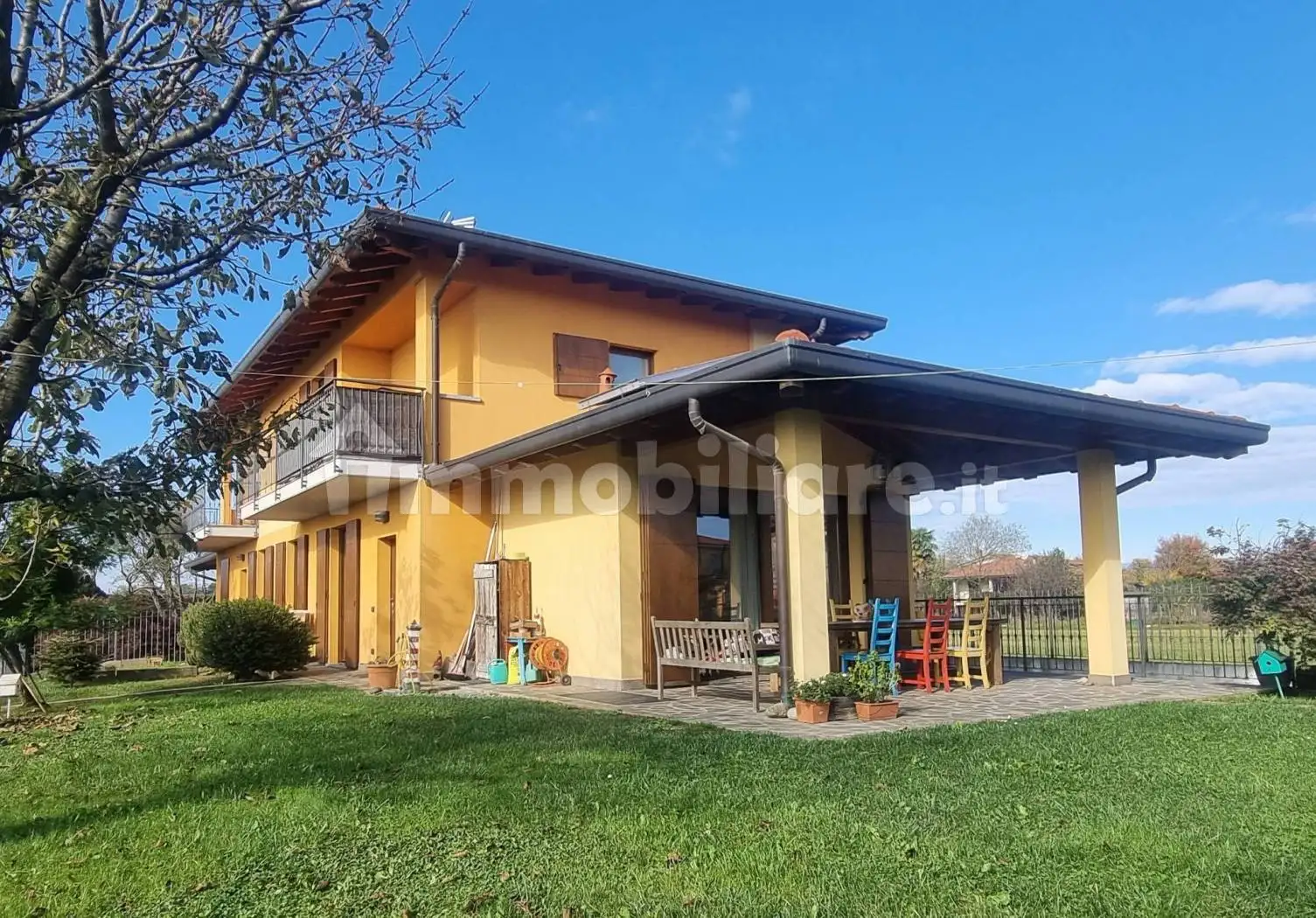 Villa in vendita a Usmate Velate