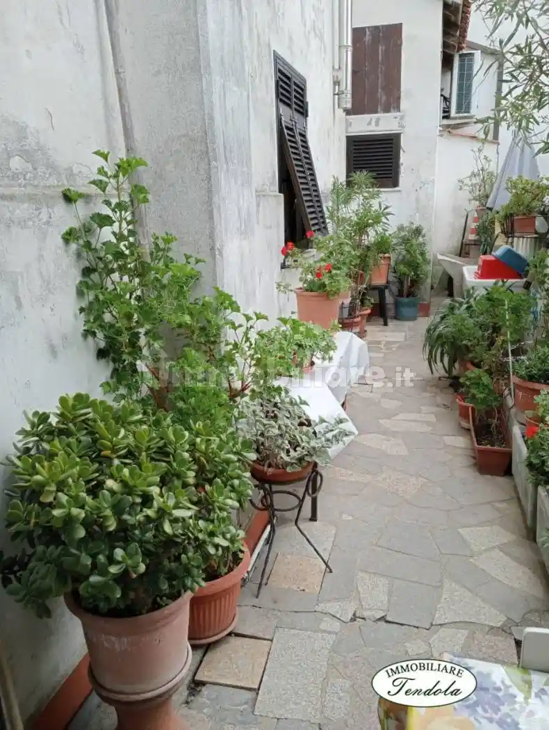 Casa indipendente in vendita a Ameglia