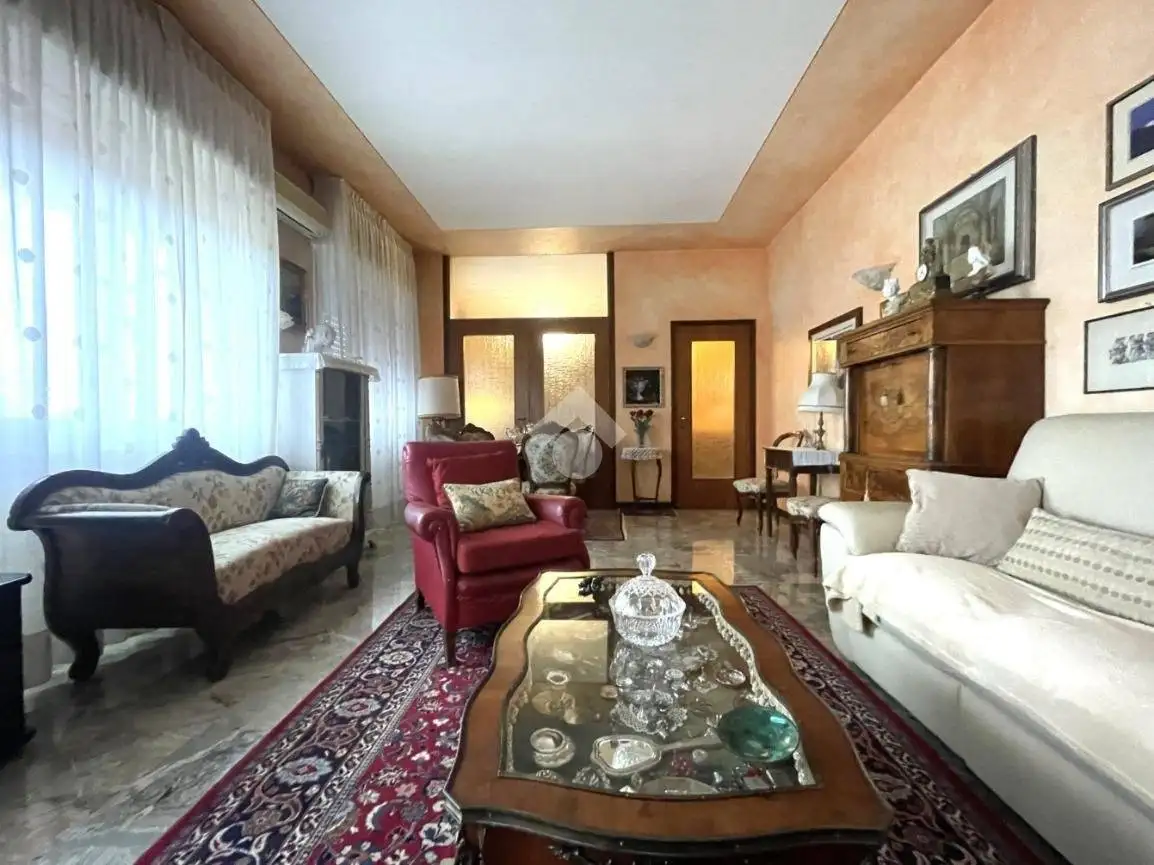 Appartamento in vendita a Cremona