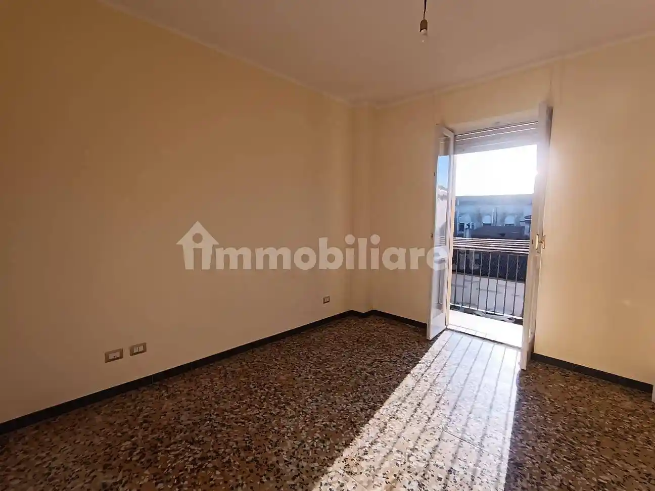 Trilocale via Roccavione, Corso alla Vittoria - Parco della Resistenza, Asti - foto 2