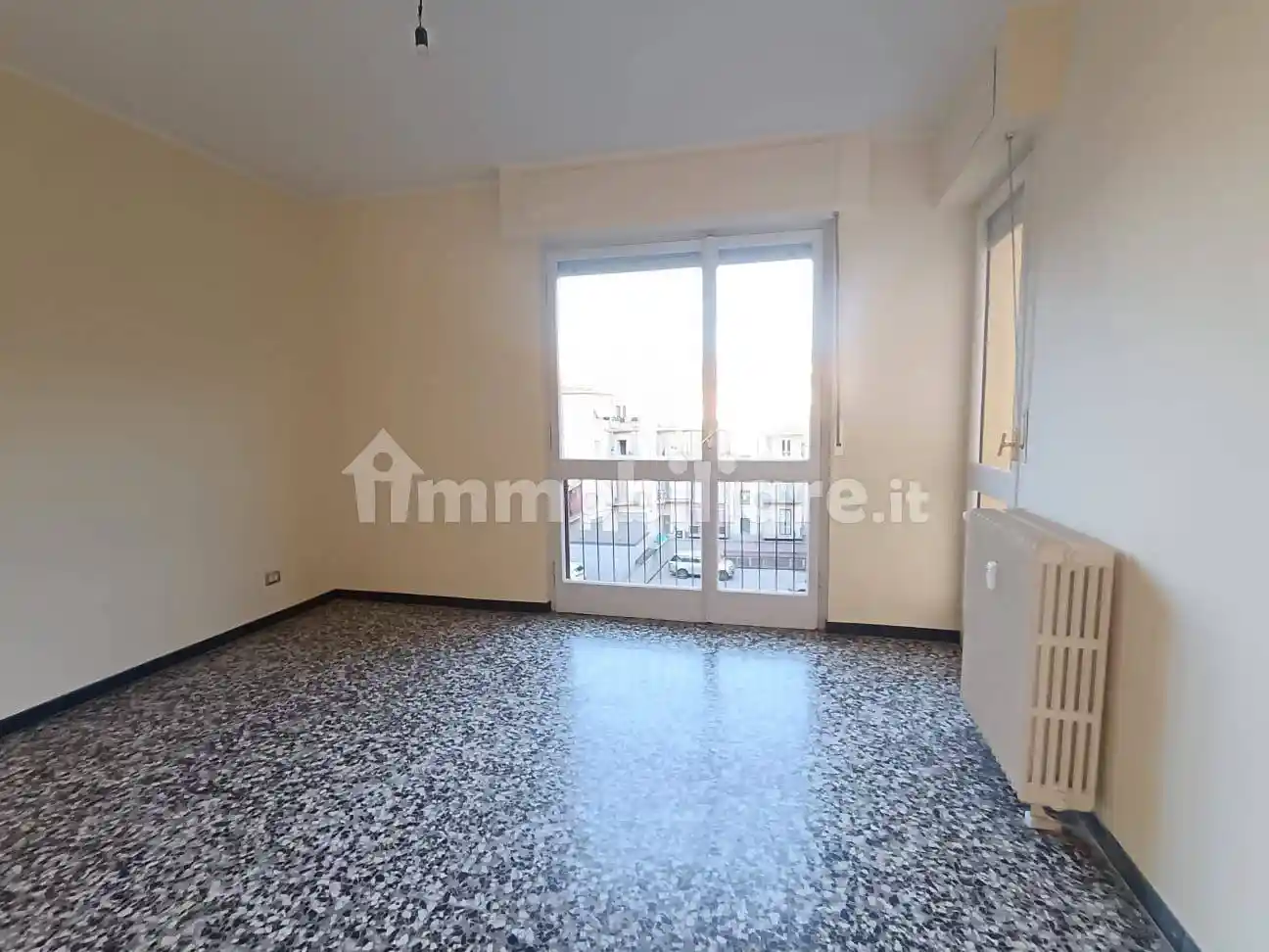 Trilocale via Roccavione, Corso alla Vittoria - Parco della Resistenza, Asti - foto 3