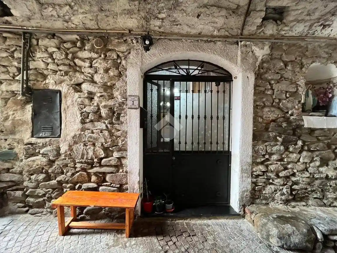 Appartamento in vendita a Taggia