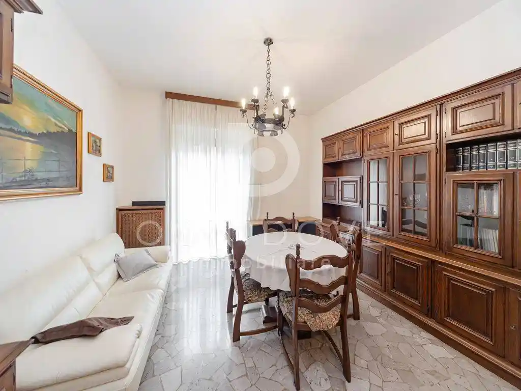 Trilocale via Pellegrino Matteucci 53, San Carlo, Seregno - foto 2