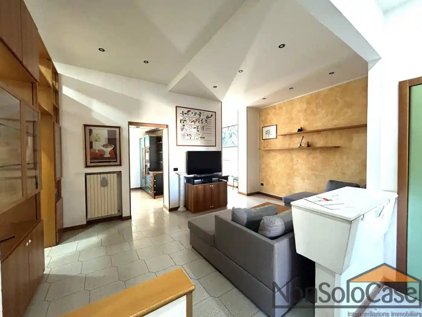 Quadrilocale piazza Giovanni Ciardi, Piazza del Mercato Nuovo, Prato - foto 2