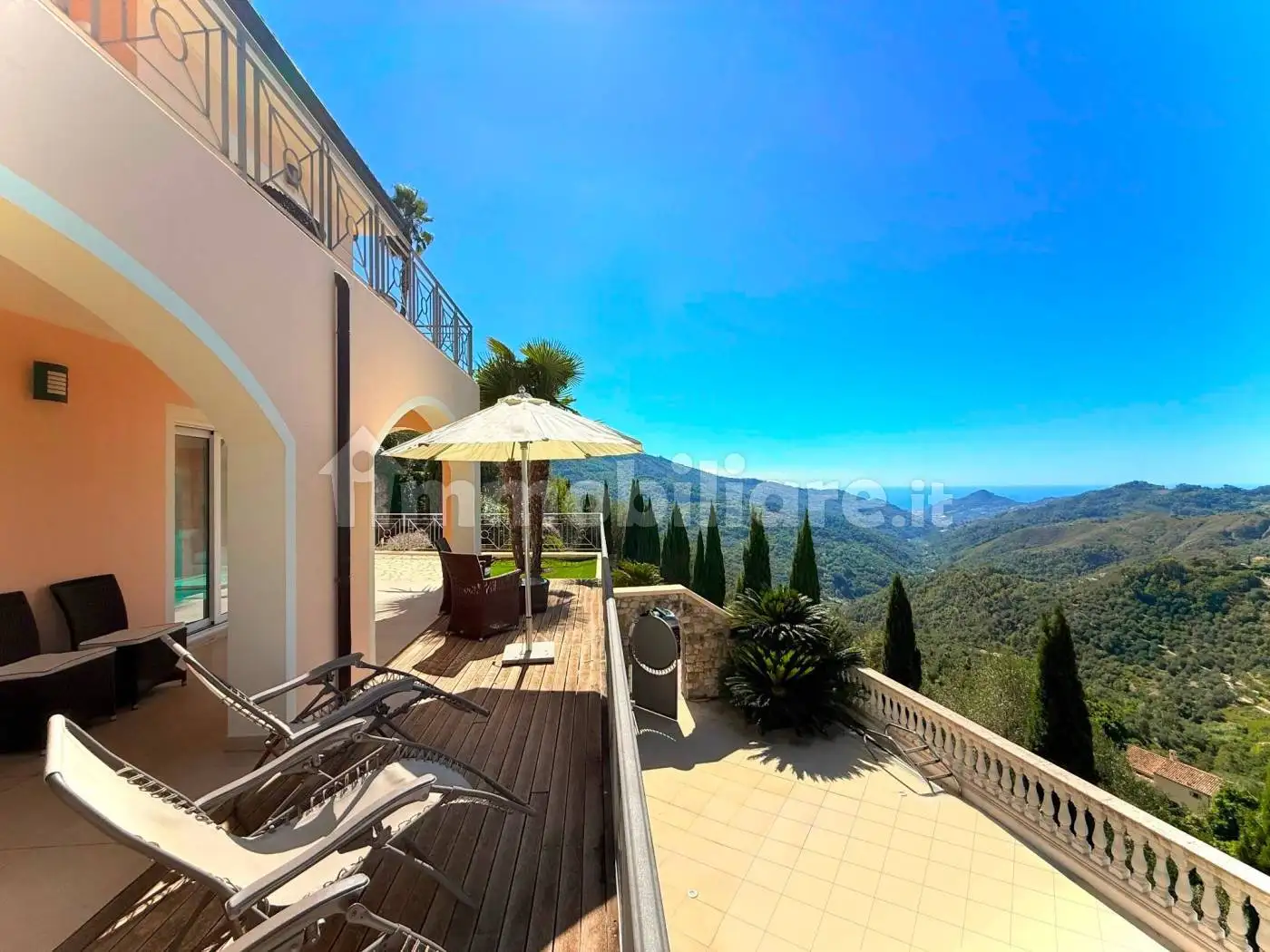 Villa in vendita a Perinaldo