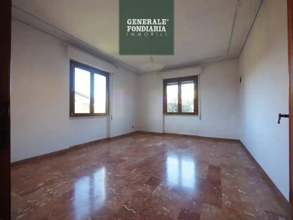 Appartamento buono stato, primo piano, Ceparana Carpena, Bolano - foto 2