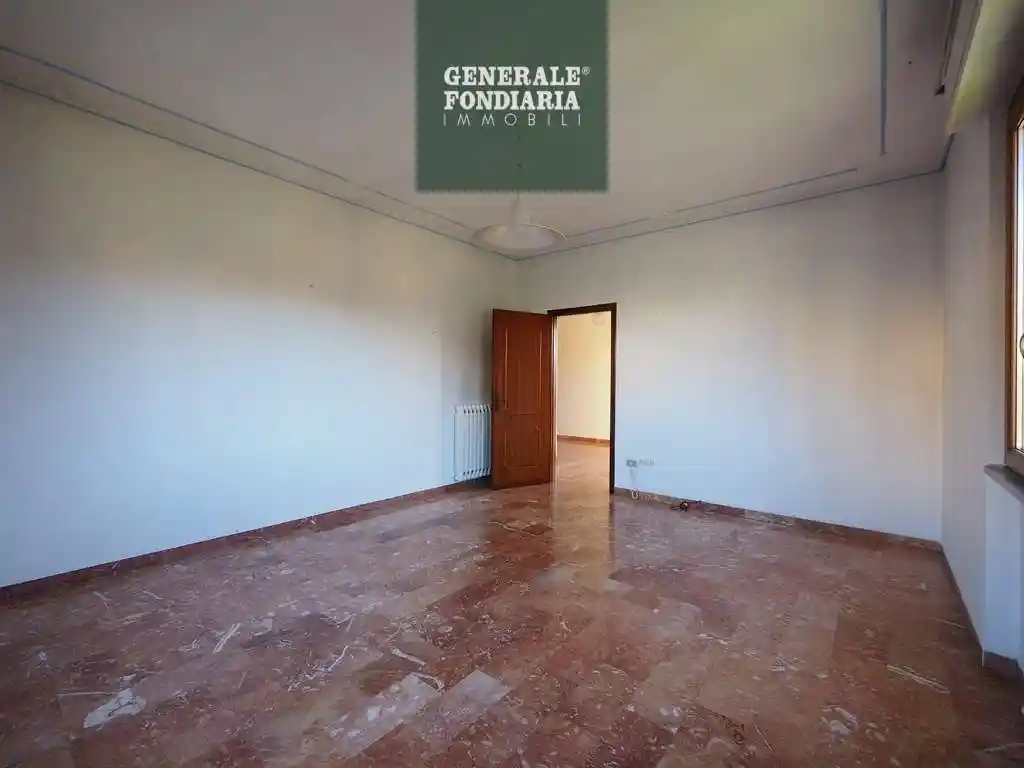 Appartamento buono stato, primo piano, Ceparana Carpena, Bolano - foto 3