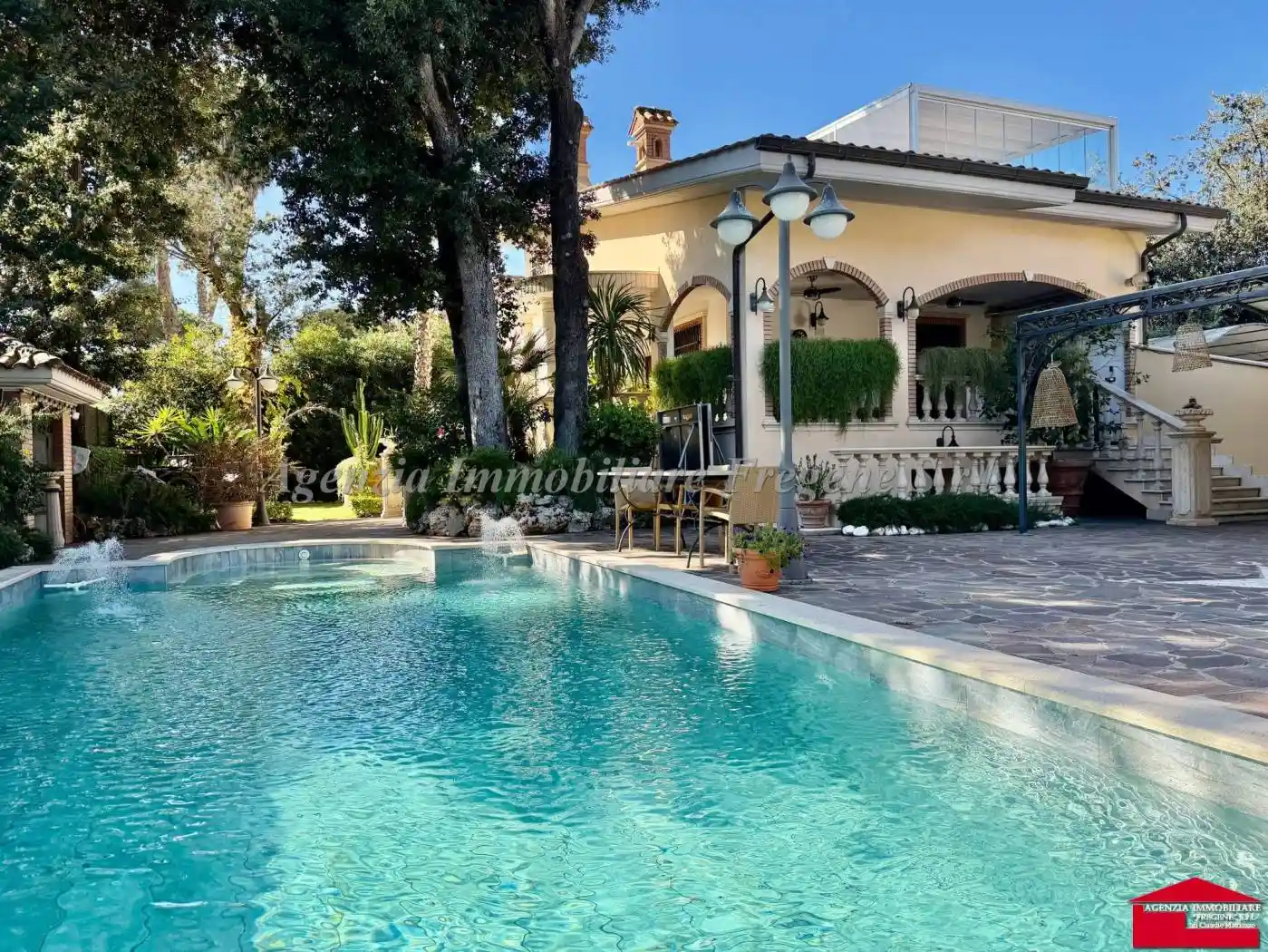 Villa in vendita a Fiumicino