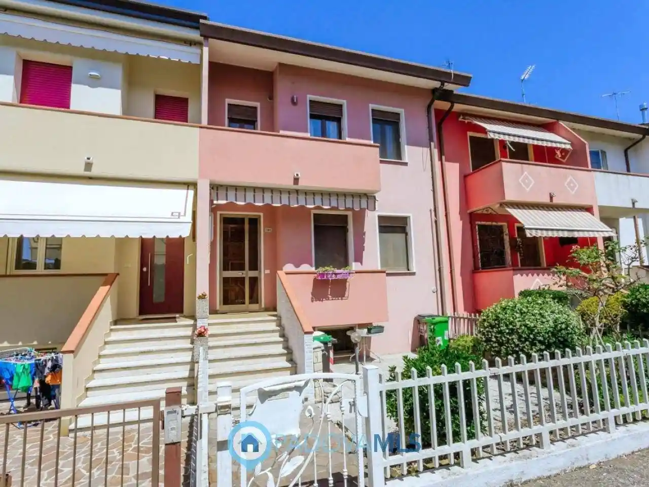 Villetta a schiera - foto 2