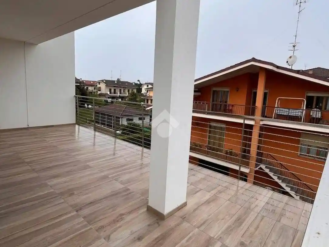 Bilocale via Vittorio Emanuele II 107, Centro, Bra - foto 4