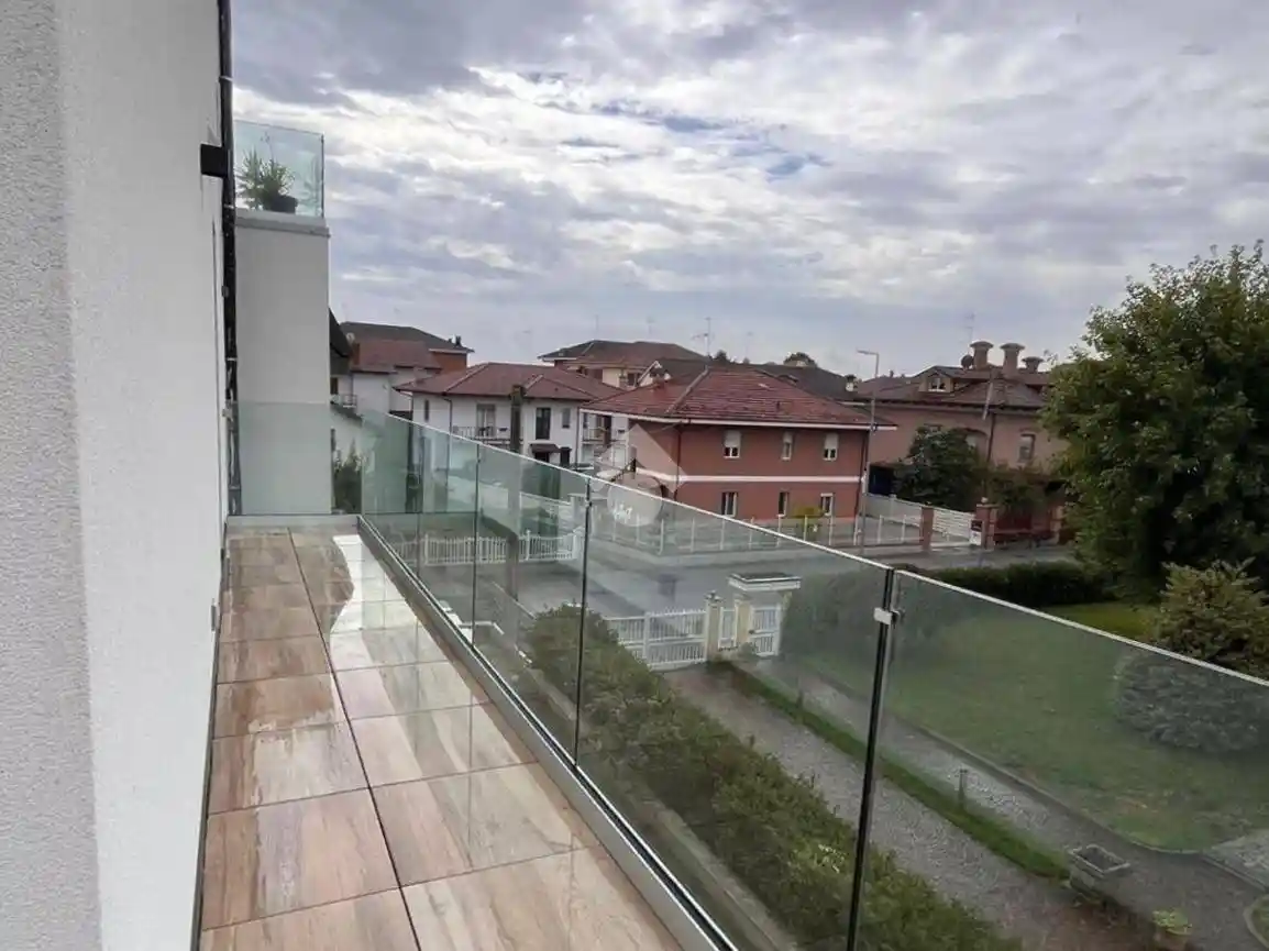 Bilocale via Vittorio Emanuele II 107, Centro, Bra - foto 5