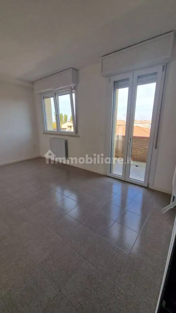 Appartamento in affitto a Stienta