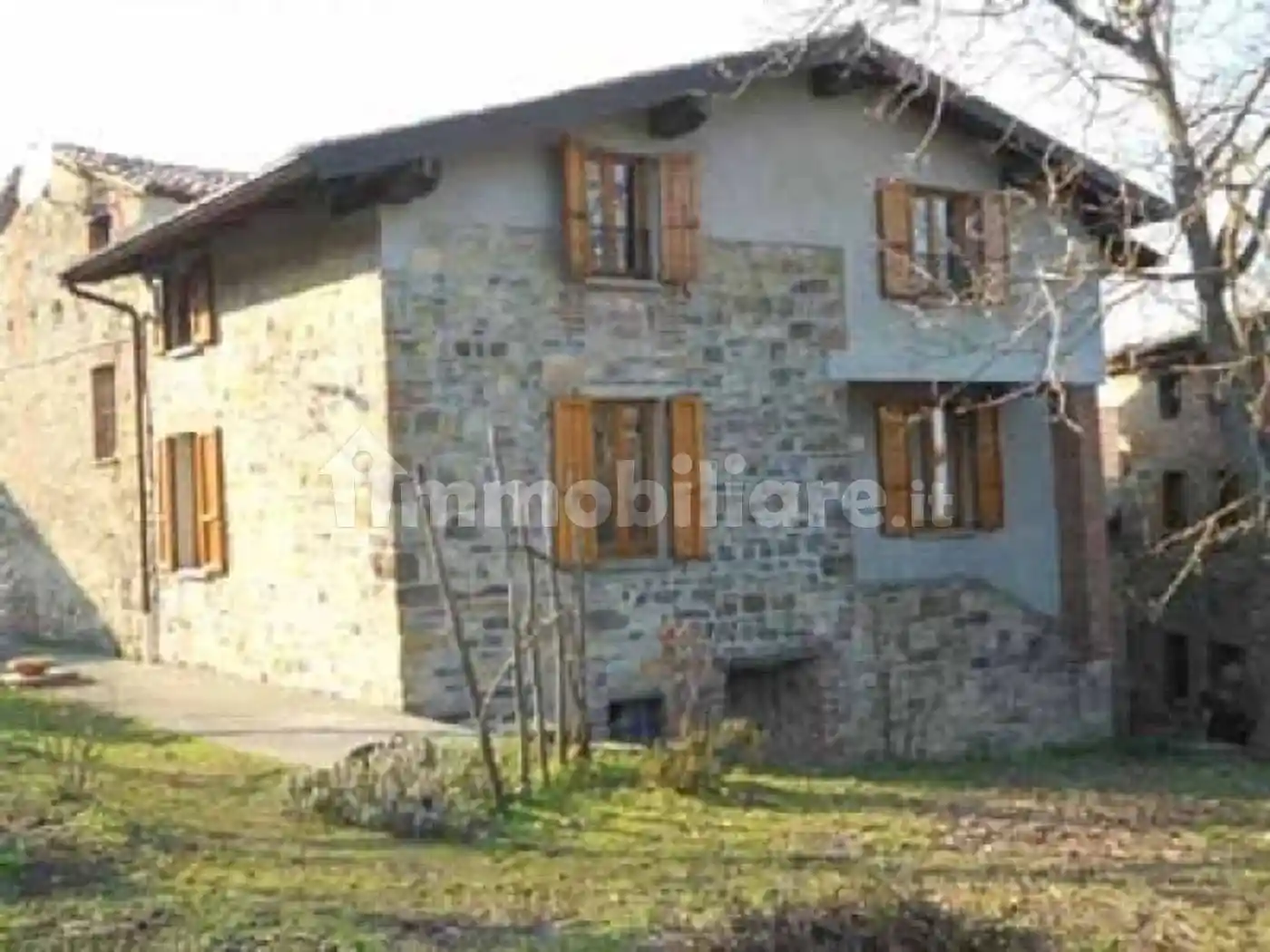 Rustico - Casale in vendita a Pianello Val Tidone