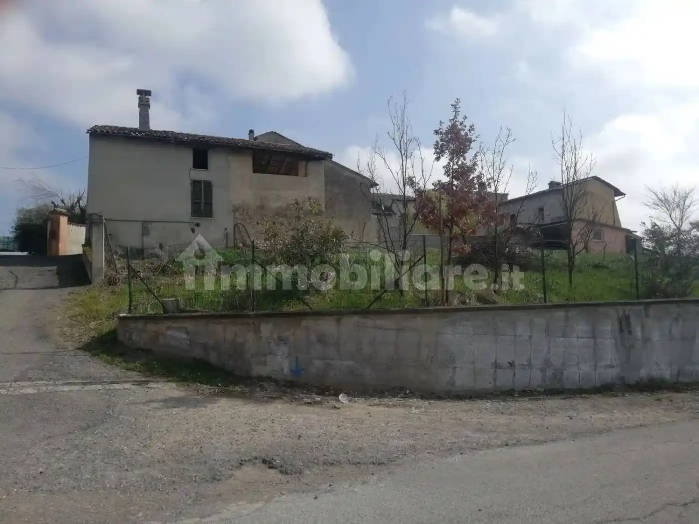 Rustico - Casale in vendita a Borgonovo Val Tidone