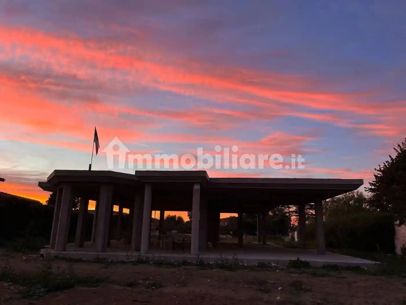 Villa in vendita a Nettuno