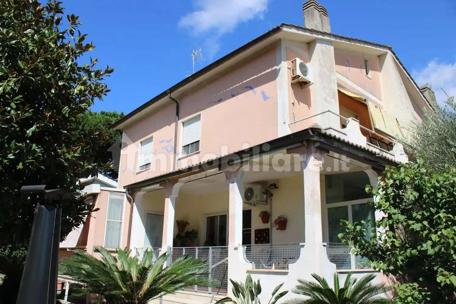Villa in vendita a Nettuno