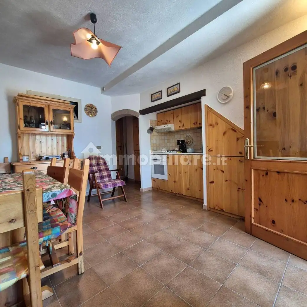 Casa indipendente in vendita a Rocca di Cambio