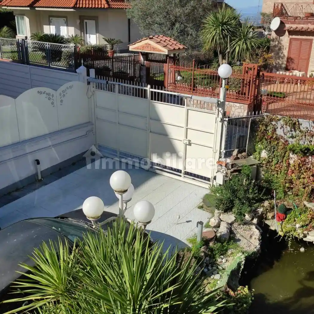 Bilocale via Camillo Guerra 15, Camaldoli, Napoli - foto 2