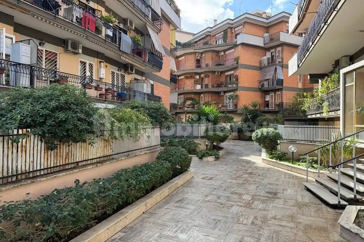 Trilocale viale Giuseppe Sirtori, Villa Bonelli, Roma - foto 2