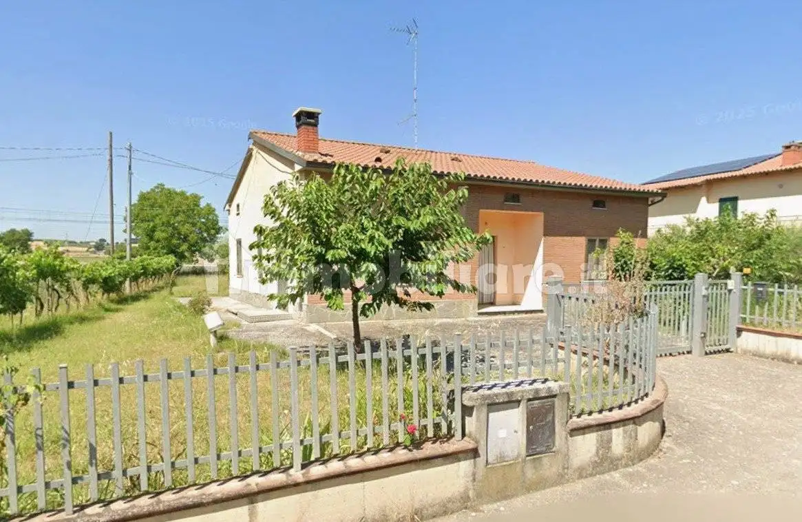 Casa indipendente in vendita a Castiglione del Lago