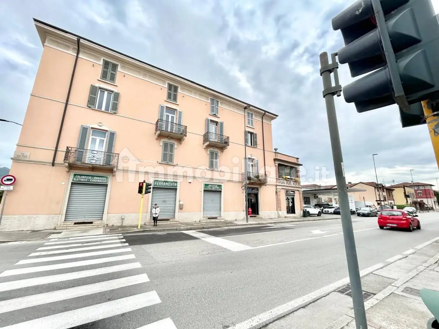 Palazzo - Edificio in vendita a Brescia