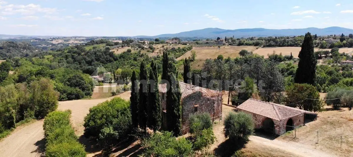 Rustico - Casale in vendita a Colle di Val d'Elsa