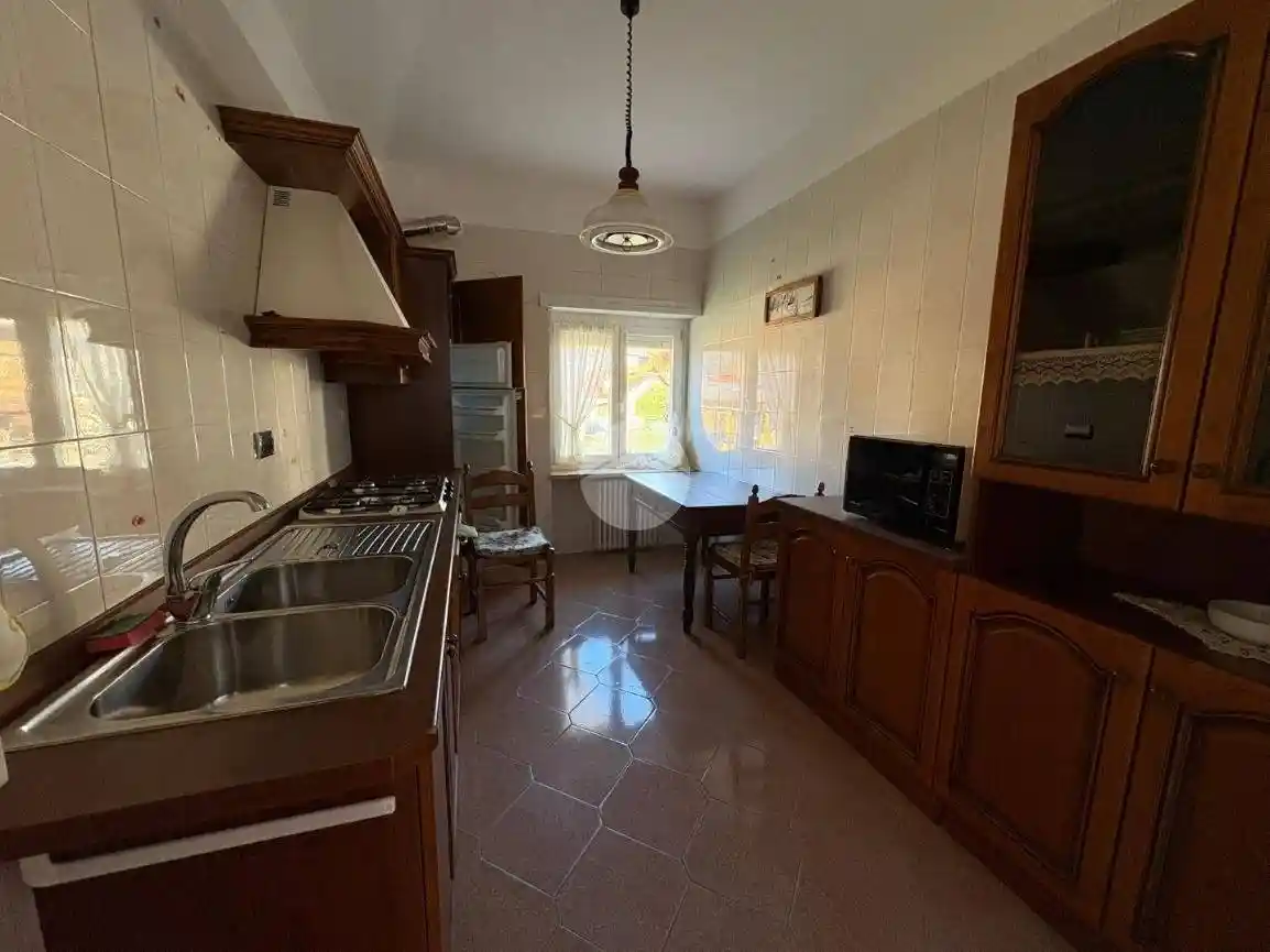 Appartamento via Silvio Pellico 4, Centro, Cuorgnè - foto 3