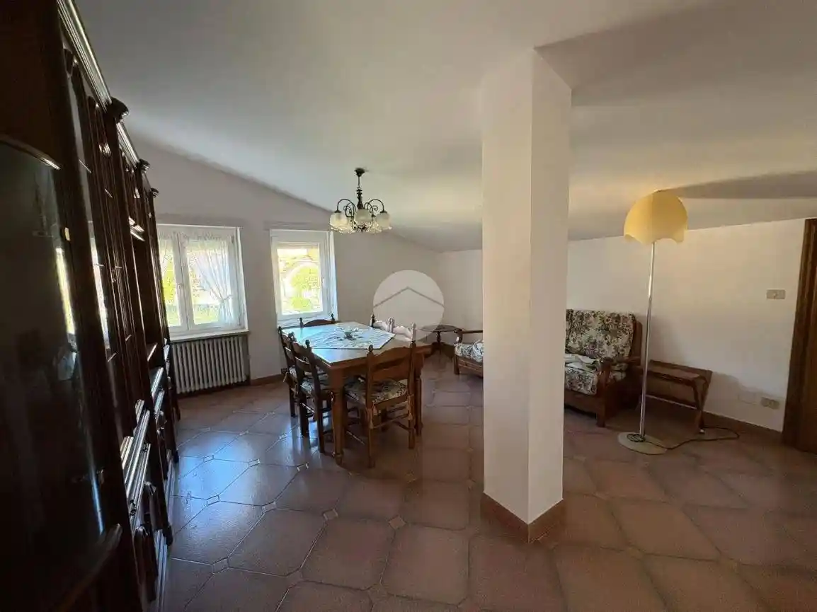 Appartamento via Silvio Pellico 4, Centro, Cuorgnè - foto 4