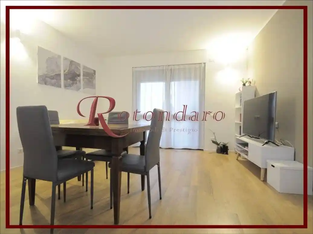 Bilocale via Luigi Mengoni, 11, Bisceglie, Milano - foto 4