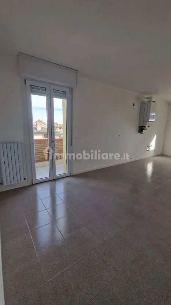 Appartamento in affitto a Stienta