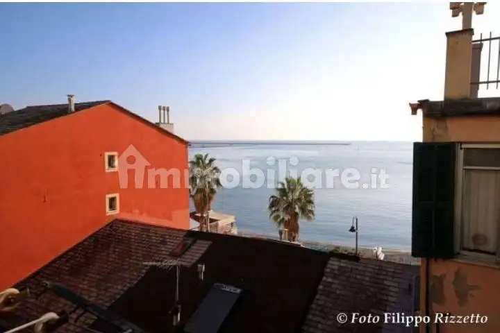 Appartamento in affitto a Genova