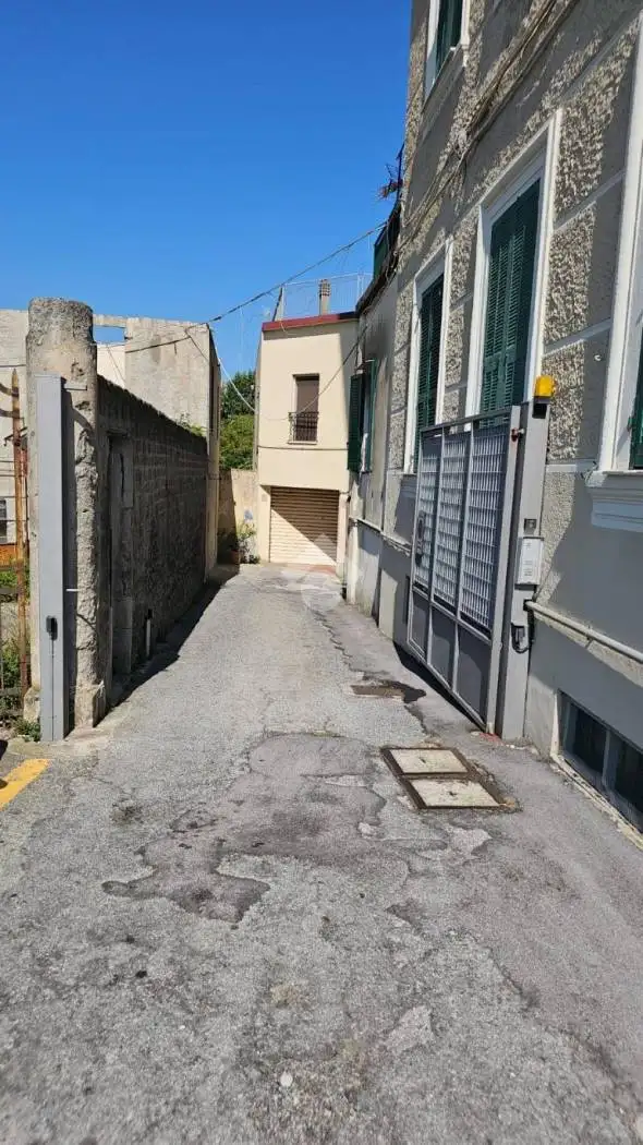 Monolocale corso Filippo Ferrari 1, Centro, Albisola Superiore - foto 5