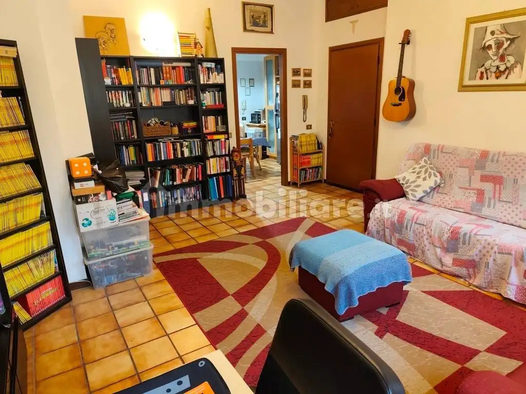 Appartamento in vendita a Cislago