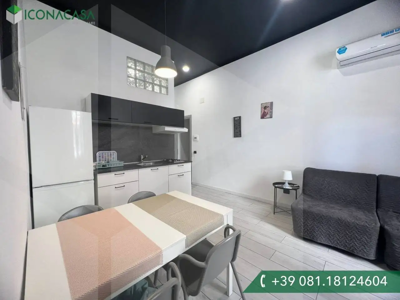 Appartamento in vendita a Napoli