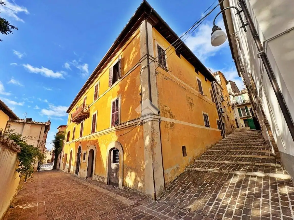 Appartamento in vendita a Sigillo