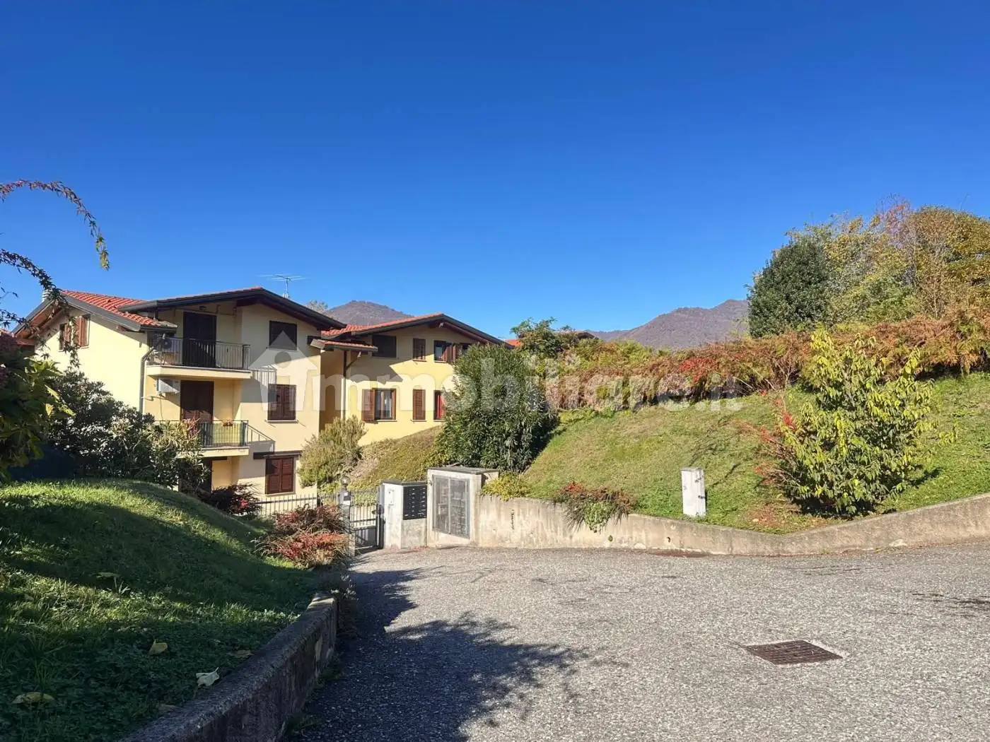 Appartamento in vendita a Gemonio