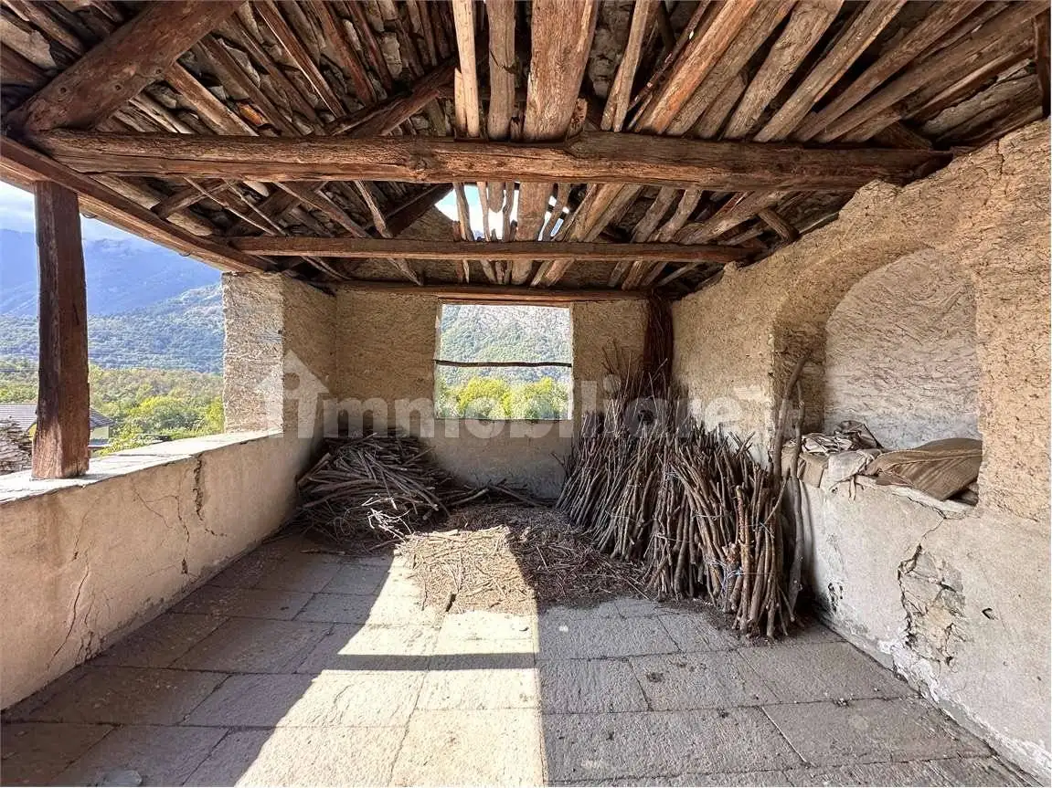 Rustico - Casale in vendita a Montecrestese